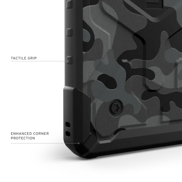 UAG25_Ecomm_PRM_Series-Features_S25_Ultra_PathfinderSE_MidnightCamo_3.webp 磁吸迷彩款 適用 三星 S23-S25 Ultra/Plus 系列 耐衝擊保護殼- (MagSafe 手機殼)