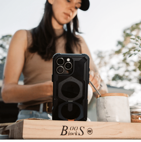 支架款 適用 iPhone 12-17 Pro Max 系列 磁吸耐衝擊保護殼 (MagSafe 手機殼)